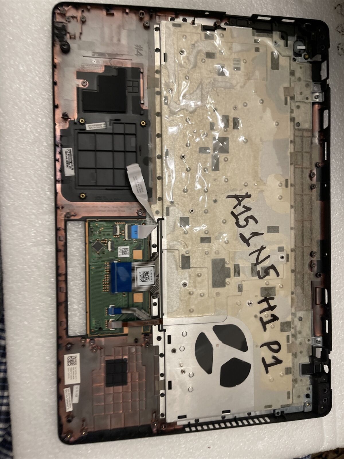 Genuine Dell Latitude E5570 15.6" Palmrest/Touch/Keyboard A151N5 H1 P1