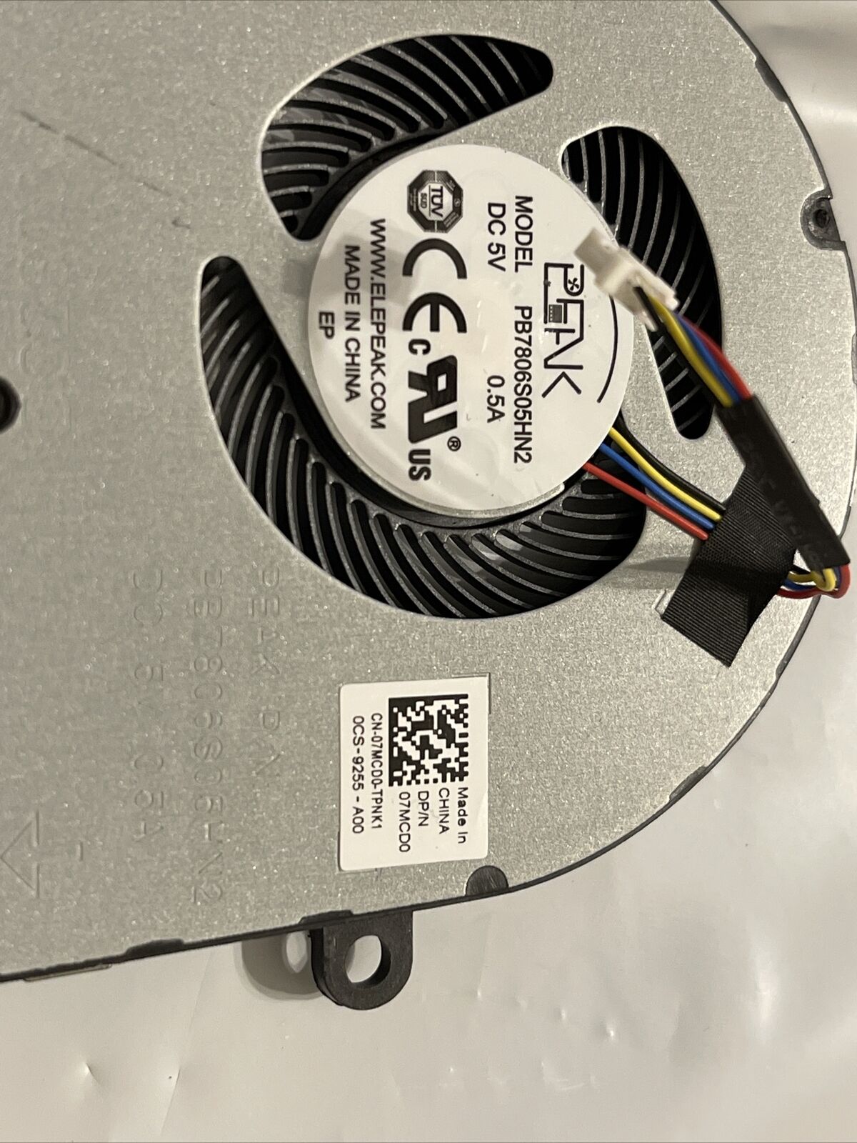 Genuine Dell Inspiron 15 5570 5575 I5575 5593 CPU cool fan 7MCD0 07MCD0 P3