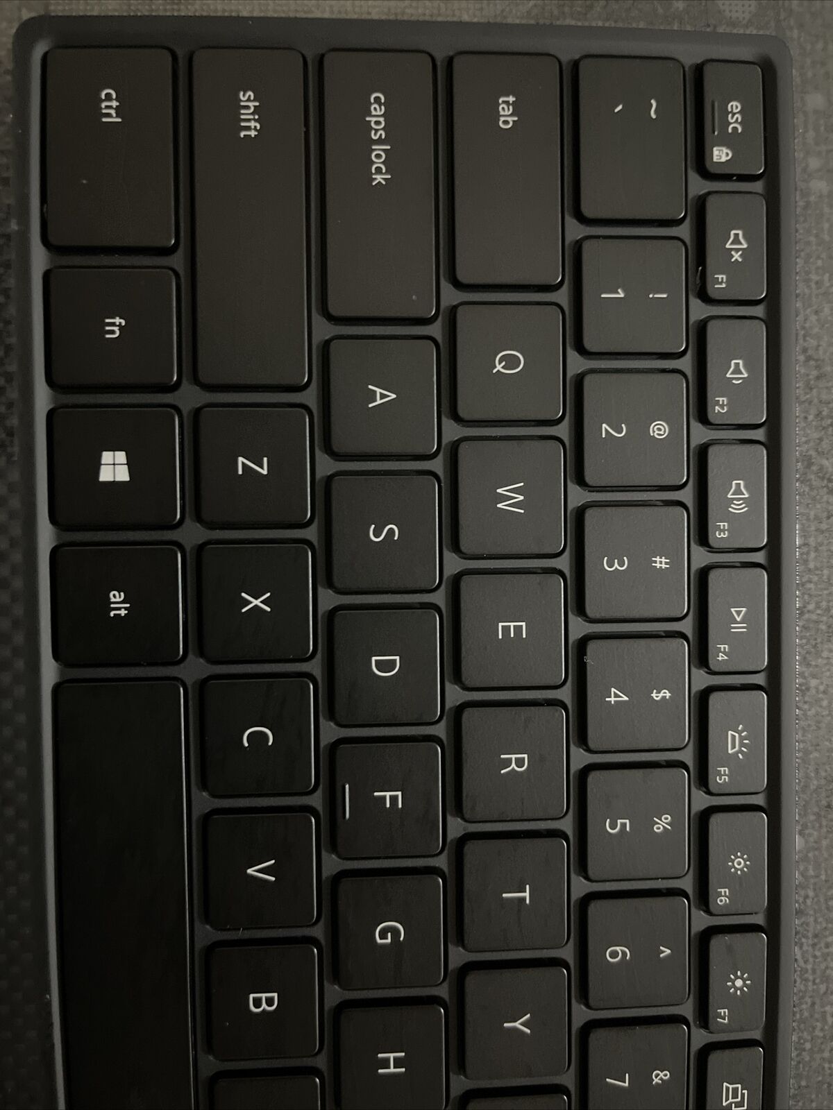 Dell XPS 9720 Touchpad Palmrest Backlit US English Keyboard 0FWJ2 NH D5