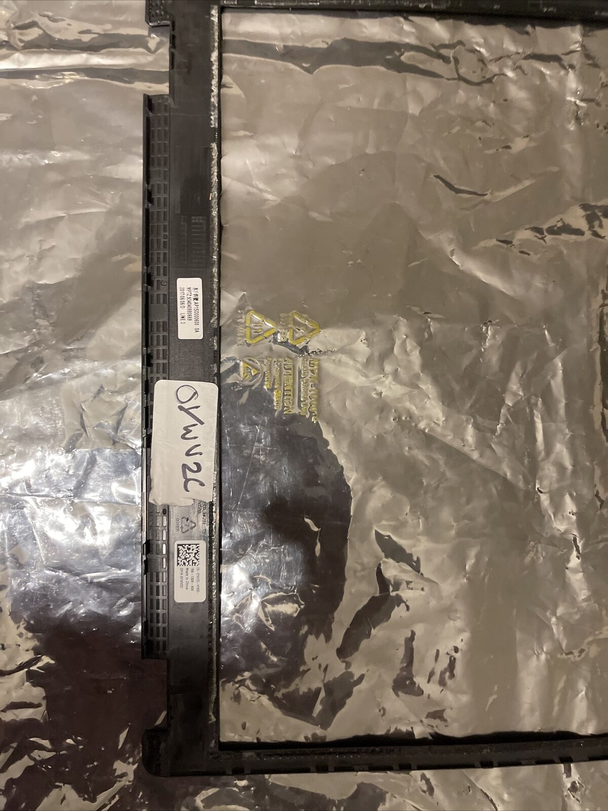 Genuine Dell Latitude 5480 Laptop LCD Front Bezel Webcam Port YWV2C 0YWV2C N3