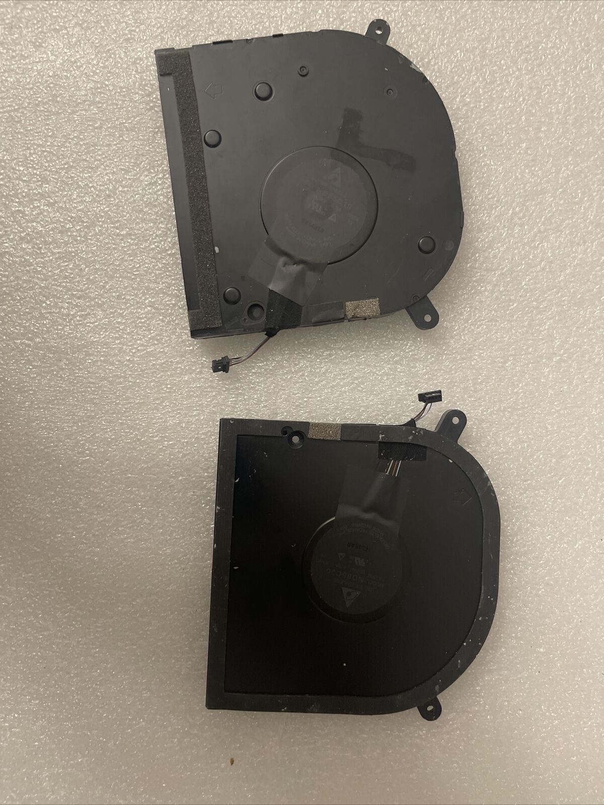 Genuine DELL XPS 17 9720 Laptop CPU GPU Fans Fan 1 Fan2 DC5V 0MXF81 0P2FY9