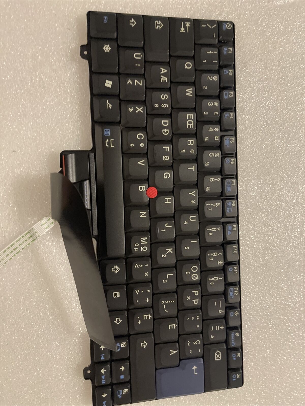 Genuine Lenovo ThinkPad SL500 AZERTY Keyboard French Layout 42T3837 42T3870 B1