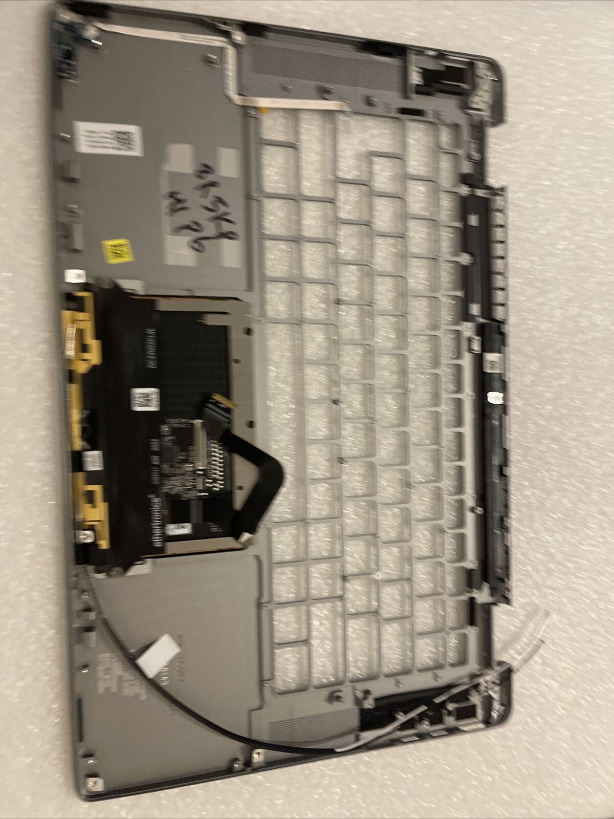 New Dell OEM Latitude 9520 Palmrest Touchpad No SC 3HVVG 07XD0 8R5KP H1 P6