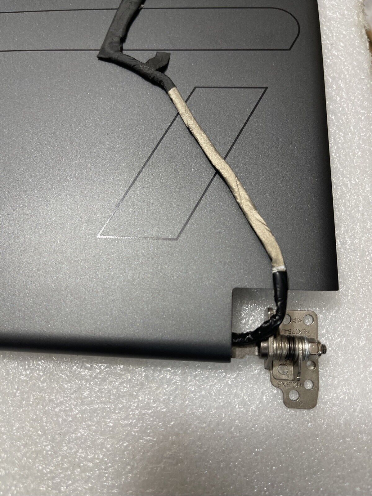 Dell Alienware m17 R5 AMD 165Hz FHD LCD Screen DY3T6 35CVT H6F3