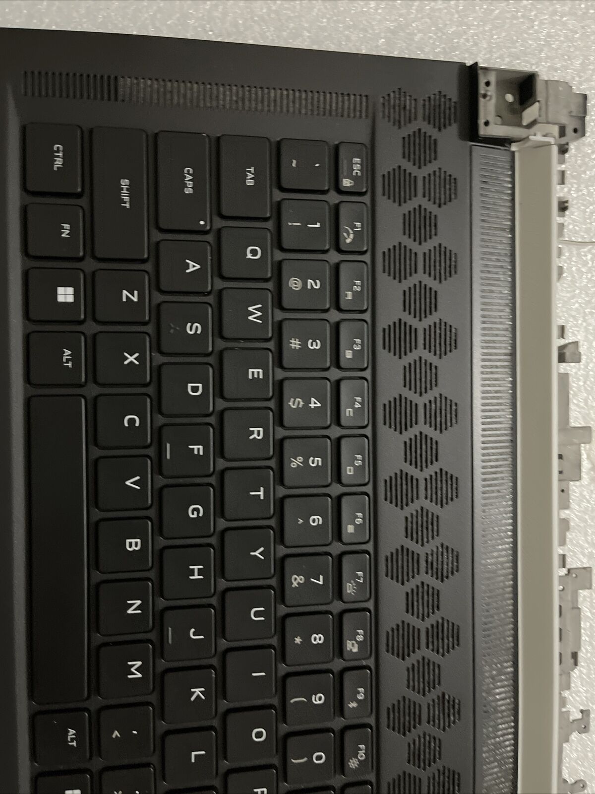 Genuine Dell Alienware X15 R1 R2 Palmrest US Eng Keyboard 386PV 5VHRX H2 P1