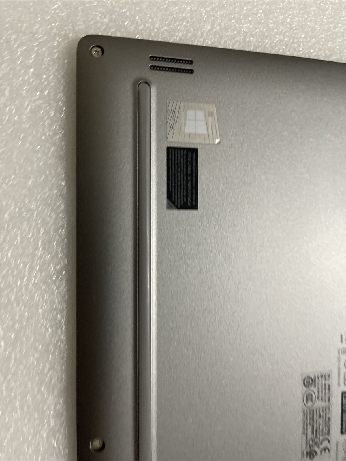 Genuine Dell Latitude 3310 2 in 1 Bottom Base Cover V6GPD 0V6GPD H1 B3 Grade A