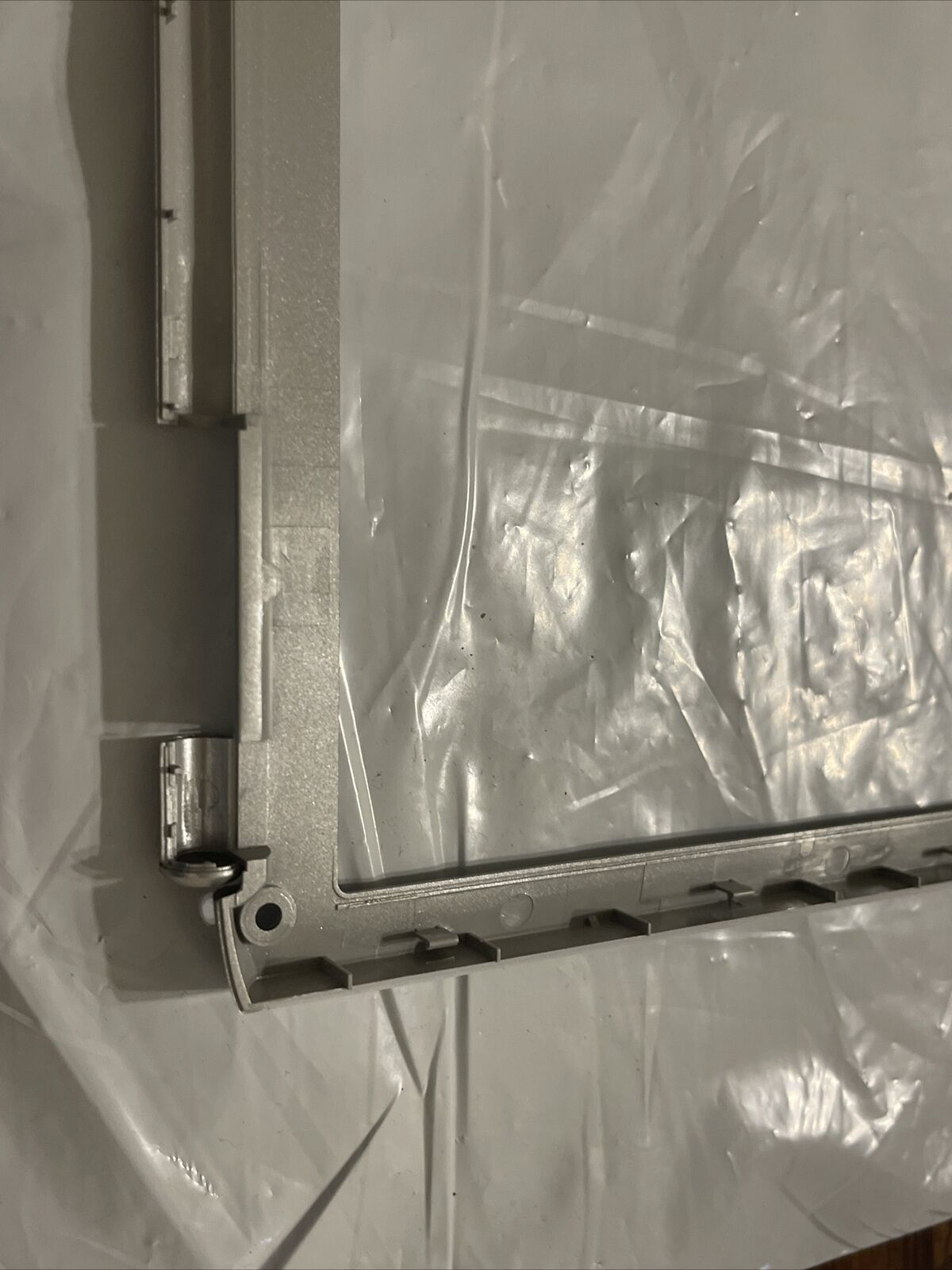 NEW GENUINE DELL INSPIRON 1520 1521 SILVER BEZEL CAMERA PORT FP558 0FP558