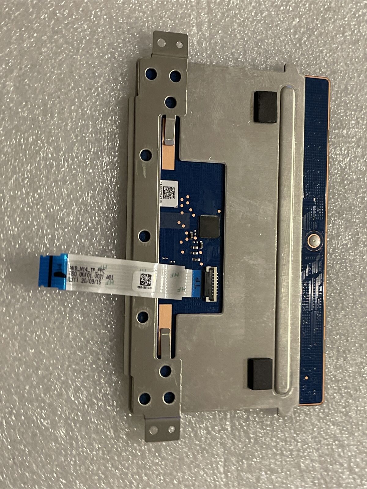 Genuine DELL Inspiron 5401 | 5402 P130G Touchpad Silver W Cable 0KC7T0 H1 B3