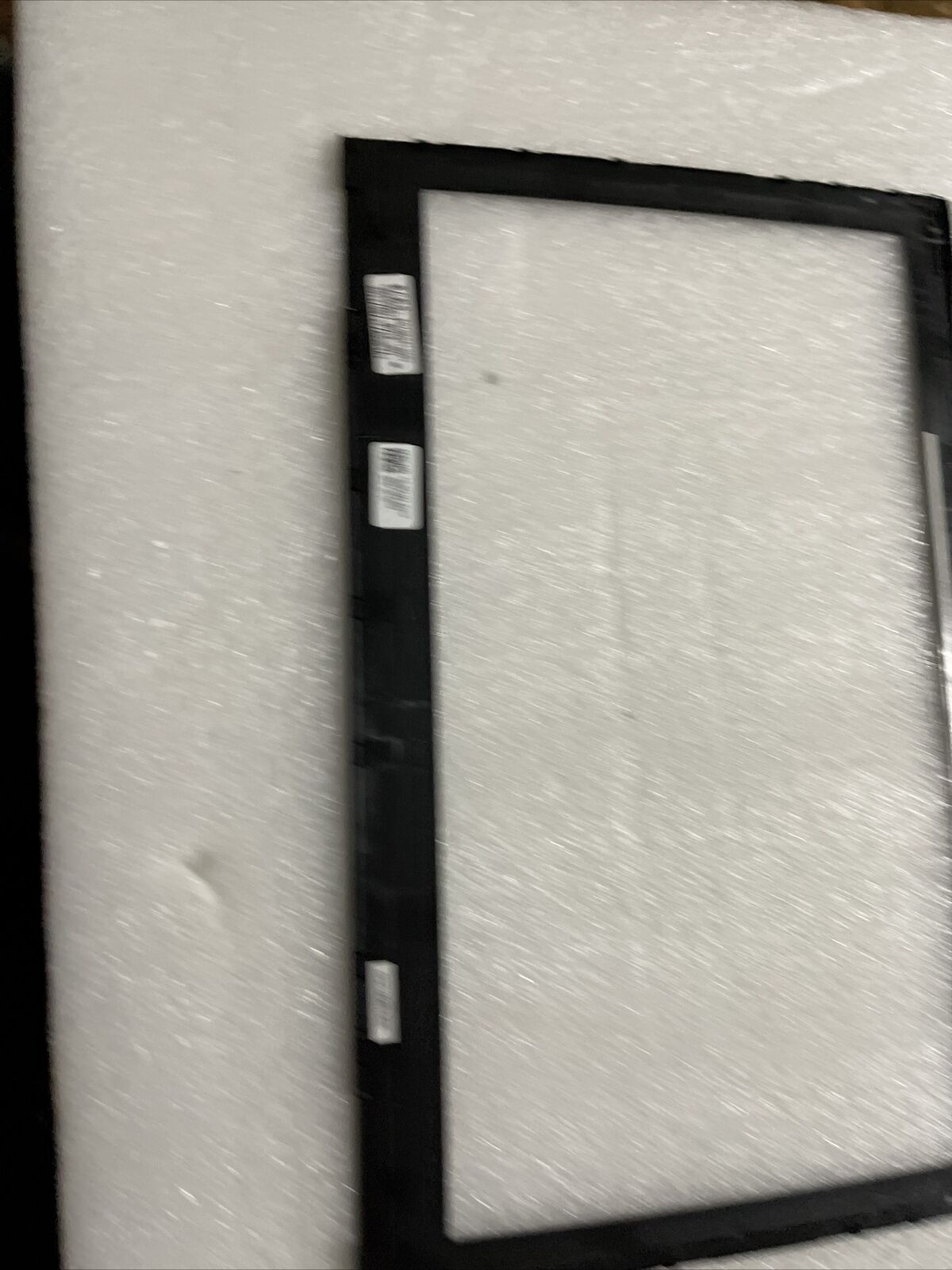 New Genuine DELL Latitude L13 Vostro V13 LCD Bezel Frame Black 8Y12T 08Y12T H1N4