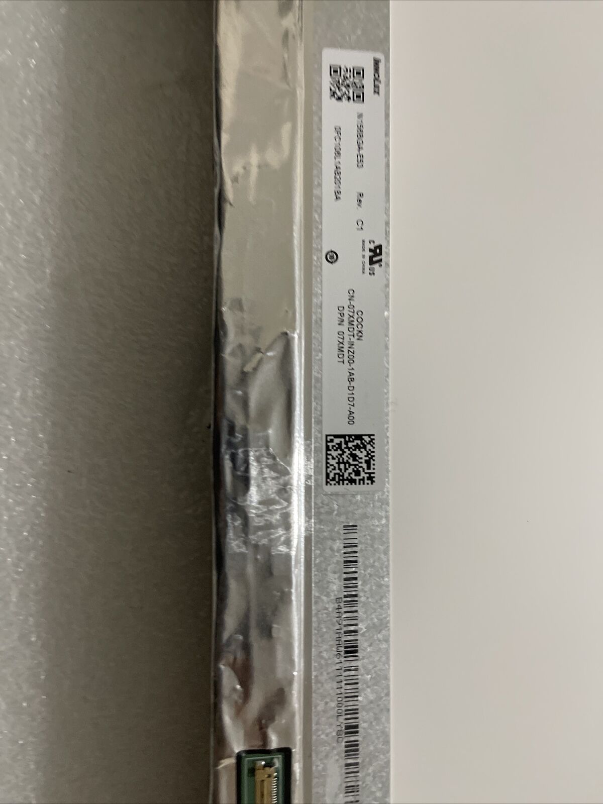 Dell Latitude 5500 5501 Precision 3540 3541 15.6" LCD 7XMDT NGS3 Damage Hinge