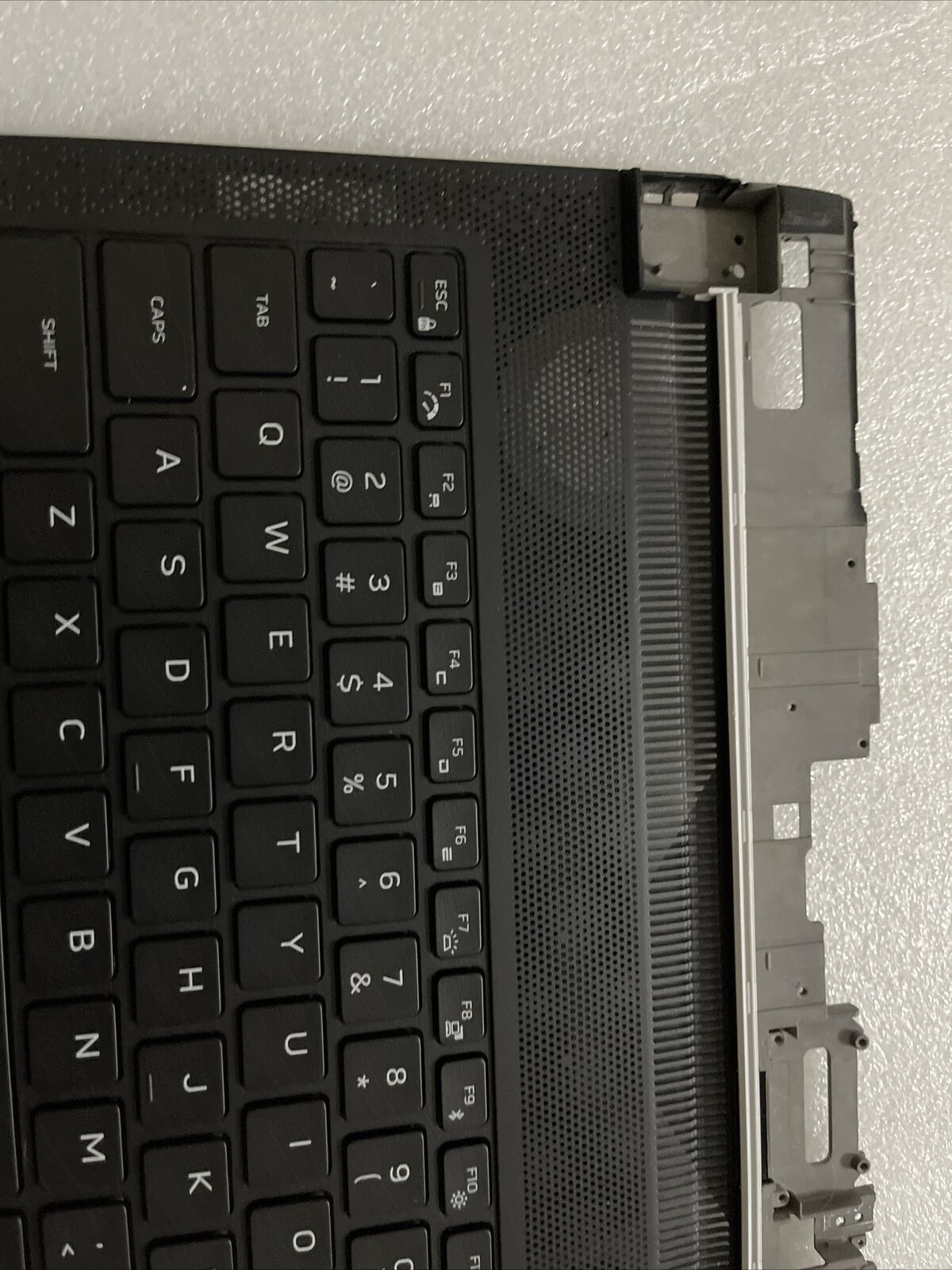 DELL Alienware X14 R1 Laptop Palmrest US Eng KEYBOARD Y7YTK 52P24 N2 B5 Grade A