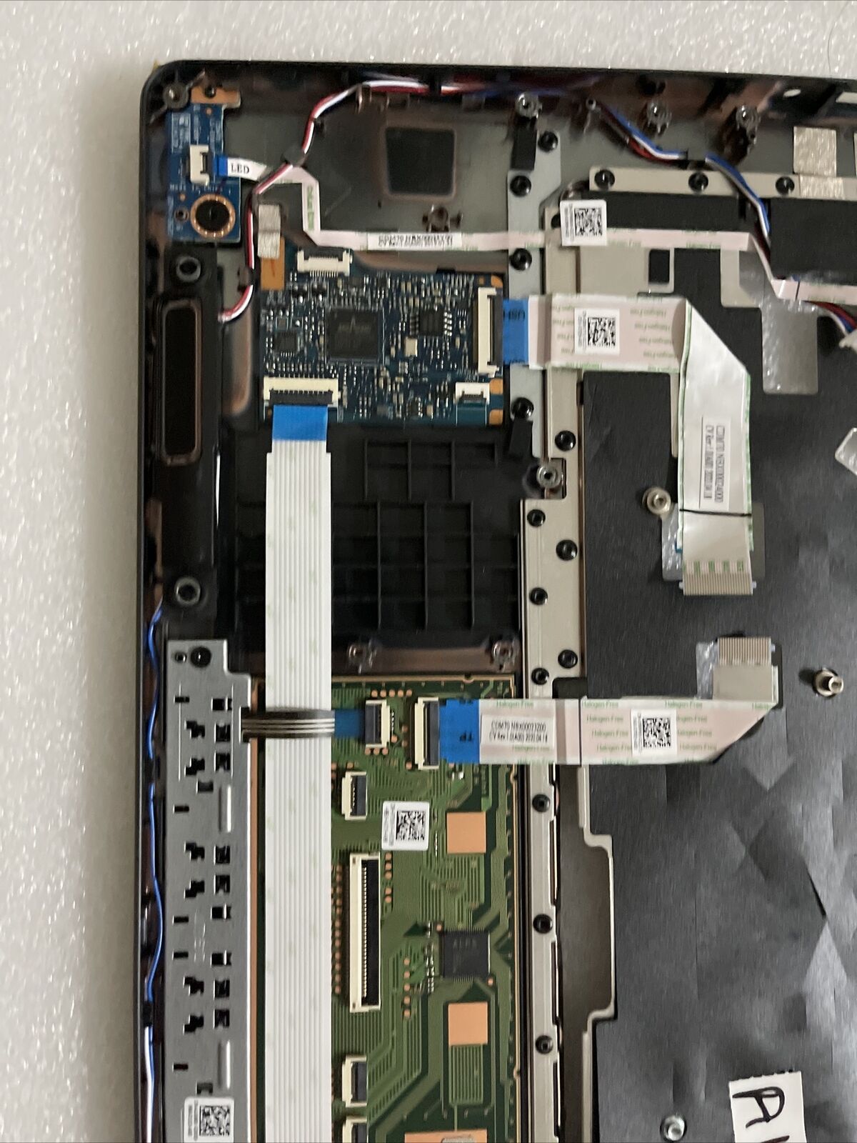 GENUINE DELL Latitude 5480 Palmrest Touchpad Dual Point 66D1C MkX2H A16725 H2 A1