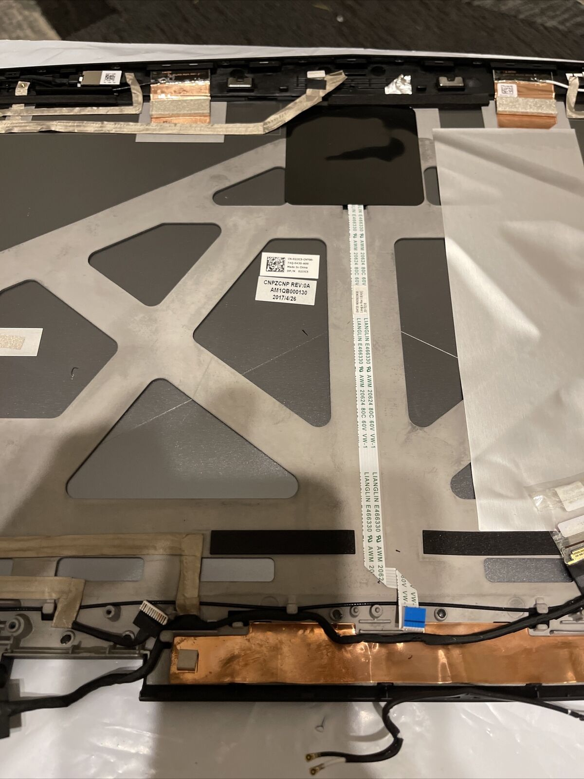 GENUINE DELL ALIENWARE 17 R4 LCD BACK COVER LID CHA01  AM1QB000130 2JJC5 C2