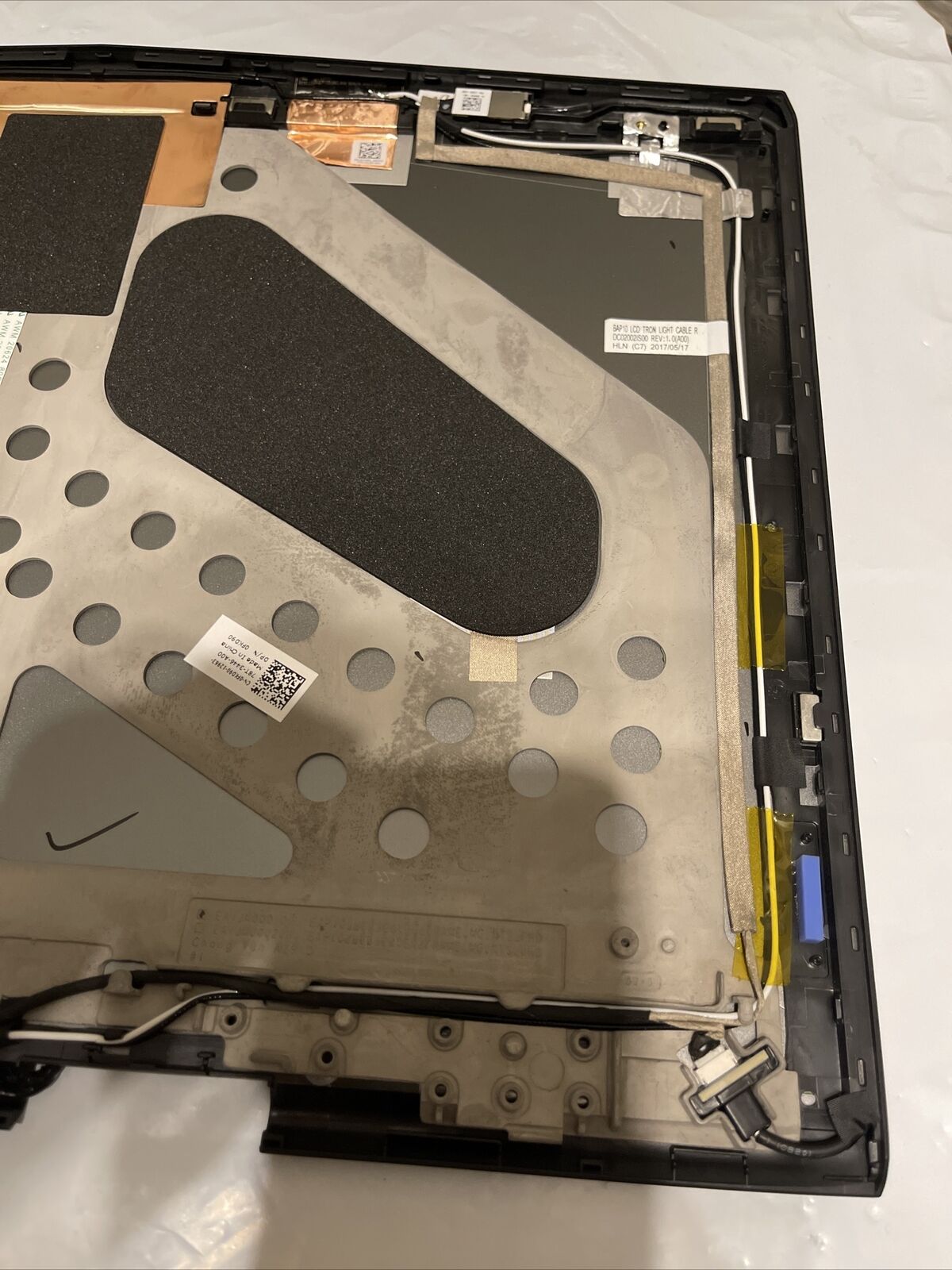 OEM DELL ALIENWARE 15 R3 15.6" LCD BACK COVER LID GENUINE ASSEMBLY 0FKD90 C2