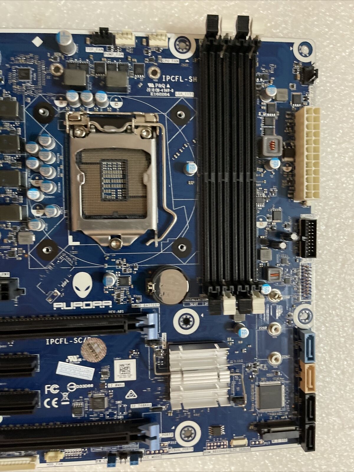 Dell Alienware Aurora R9 IPCFL Desktop Motherboard Z370 LGA 1151 0T76PD T76PD