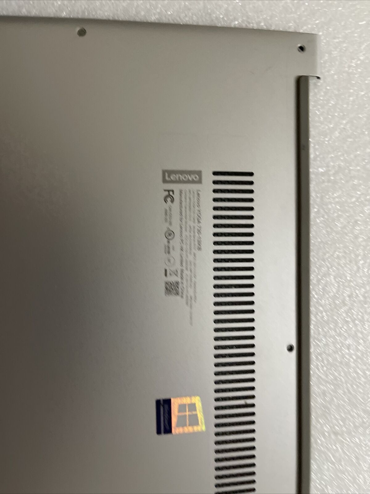 Genuine Lenovo Yoga 13.3" 730-13IKB 81CT Bottom Case Base Cover AM279000E20 H1N1