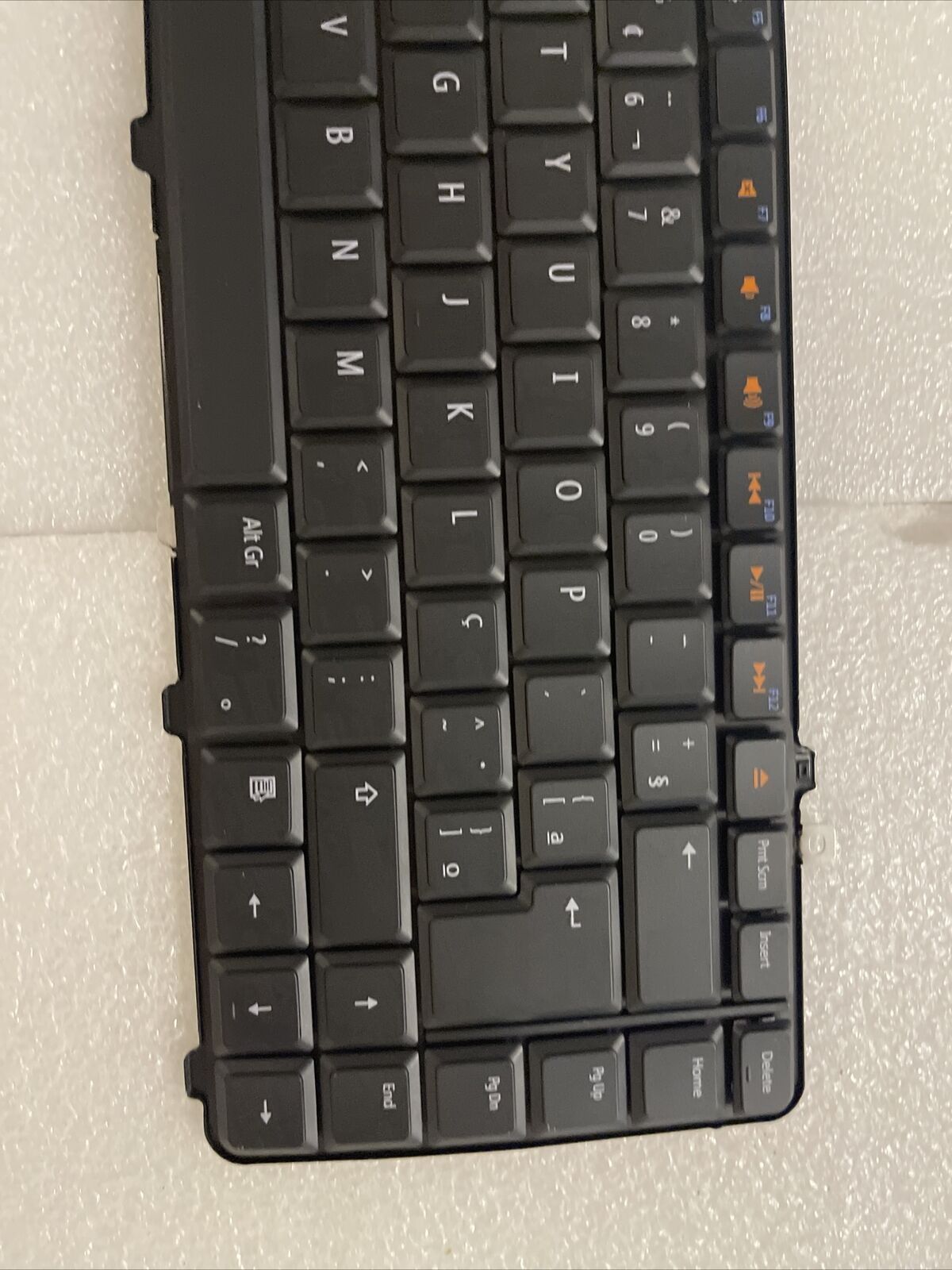 DELL A059 STUDIO 1535 1536 1537 BRAZILIAN PORTUGUESE LAPTOP KEYBOARD Y551J D12