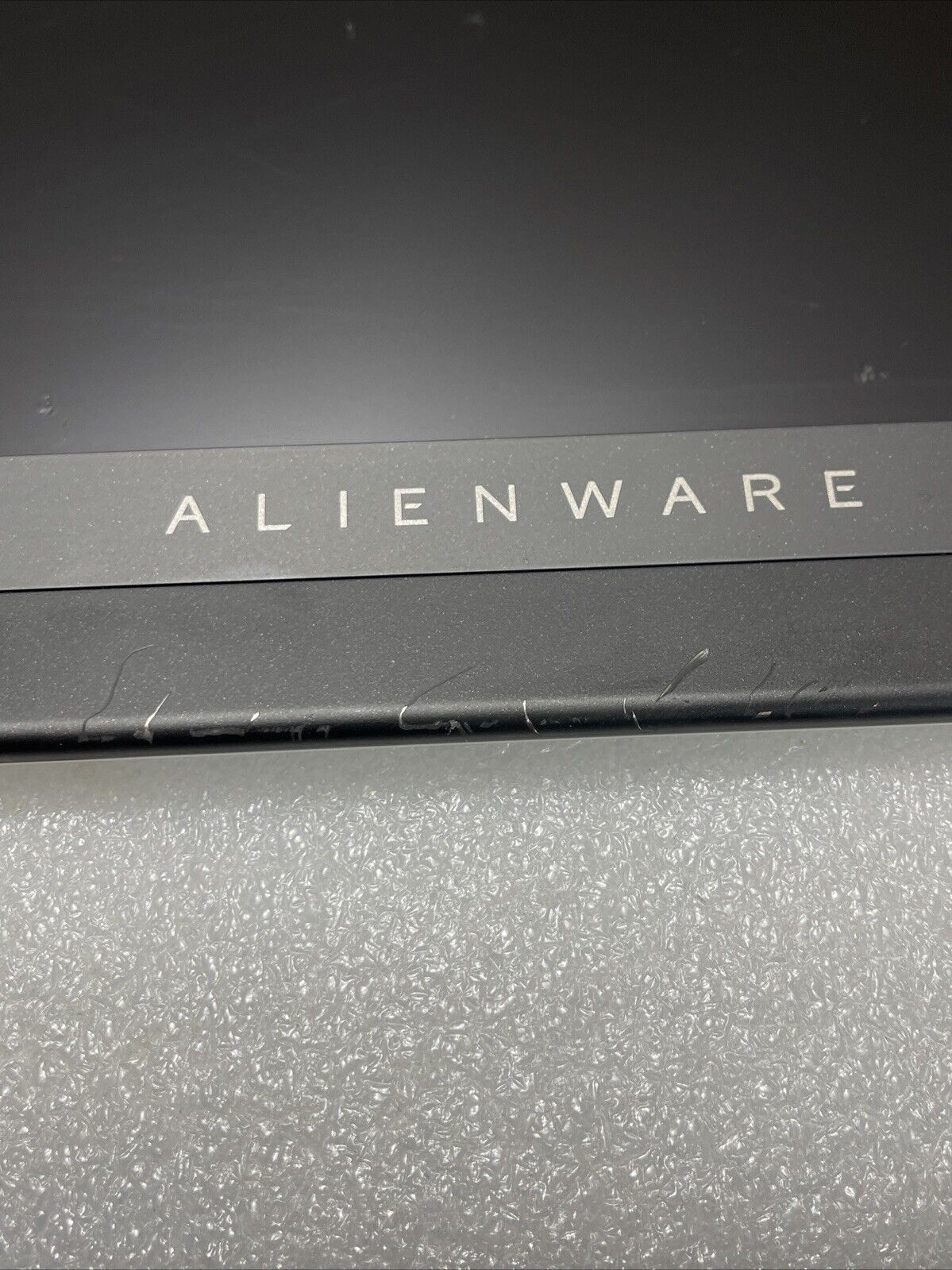 Dell Alienware X15 R1 240HZ 2K 15.6" WQHD LCD SCREEN  CGDY2 VJYJ1 KB F3 Grade C