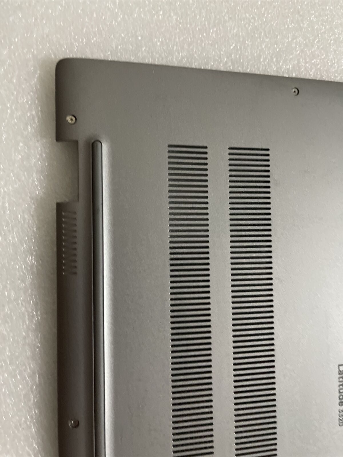 Genuine Dell Latitude 3320 Laptop Bottom Base Case Cover DD95V 0DD95V H1 C1