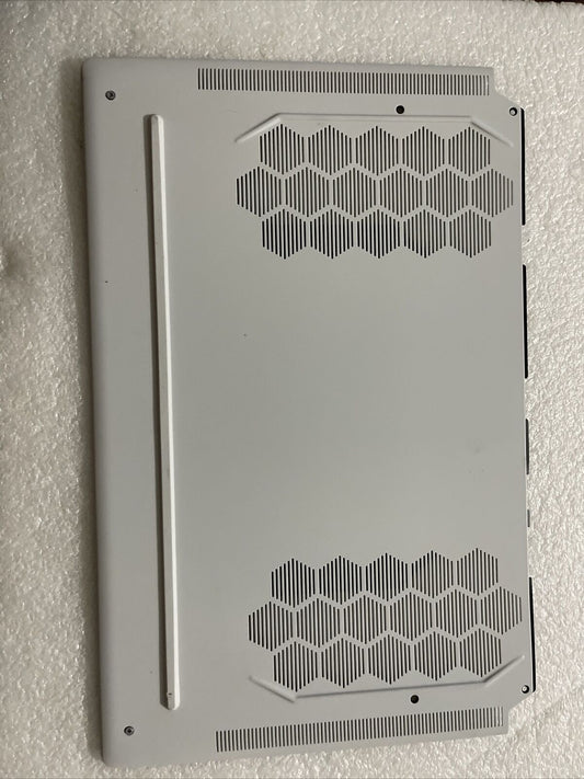 Dell Alienware X15 R1 R2 Bottom Base Cover 0TCTPN H1E1 Missing 1 or 2 screws