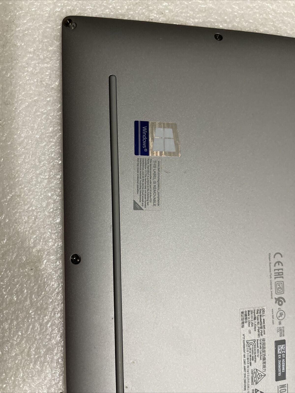 Genuine Dell Latitude 9510 E9510 Bottom Cover Lower Case 086P2Y 86P2Y C3