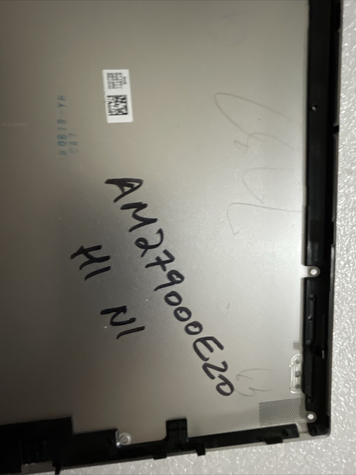 Genuine Lenovo Yoga 13.3" 730-13IKB 81CT Bottom Case Base Cover AM279000E20 H1N1