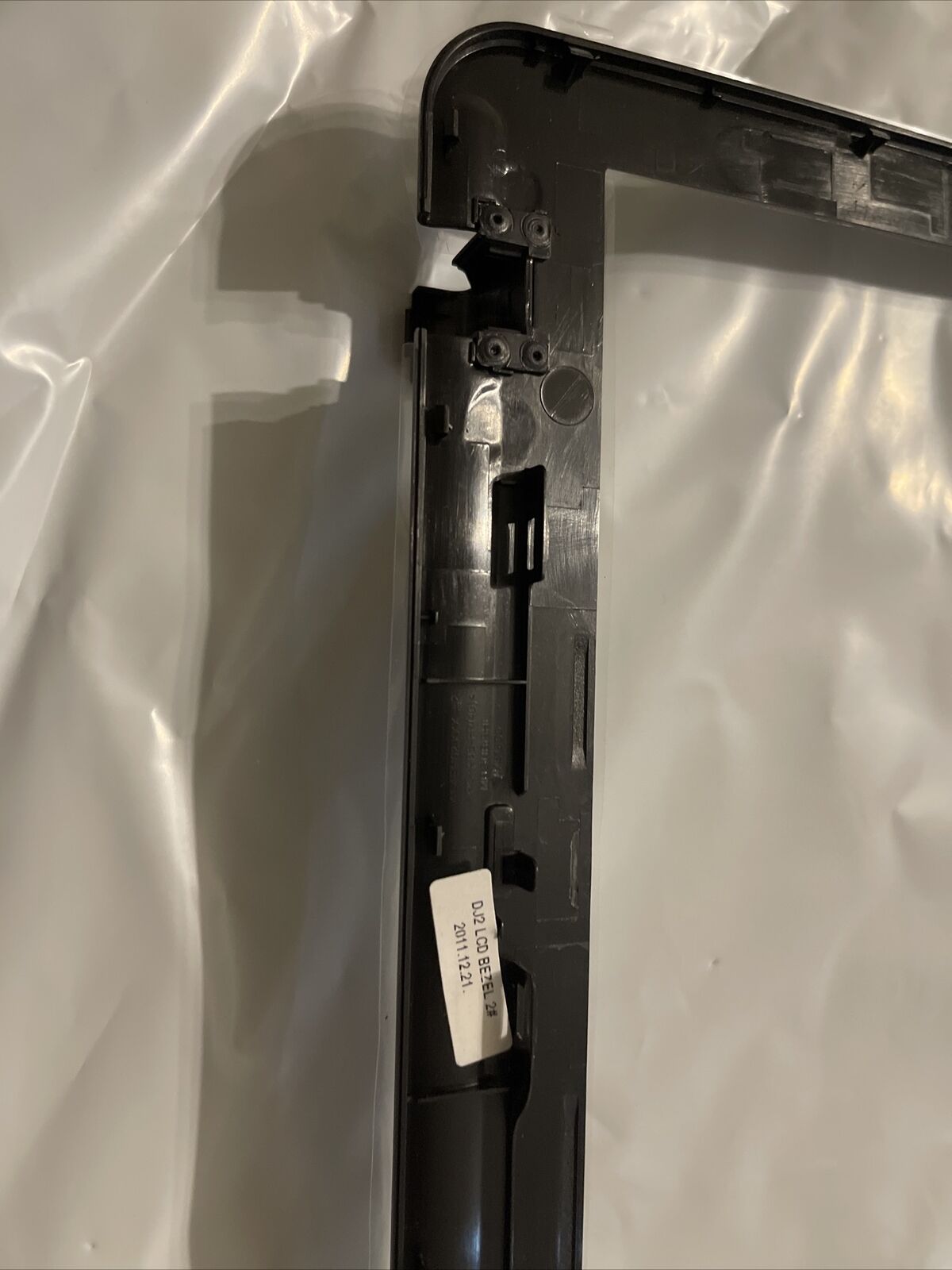 New Dell Inspiron M5030 N5030 LCD Display Screen Bezel V6WY4  0V6WY4 H1 N1