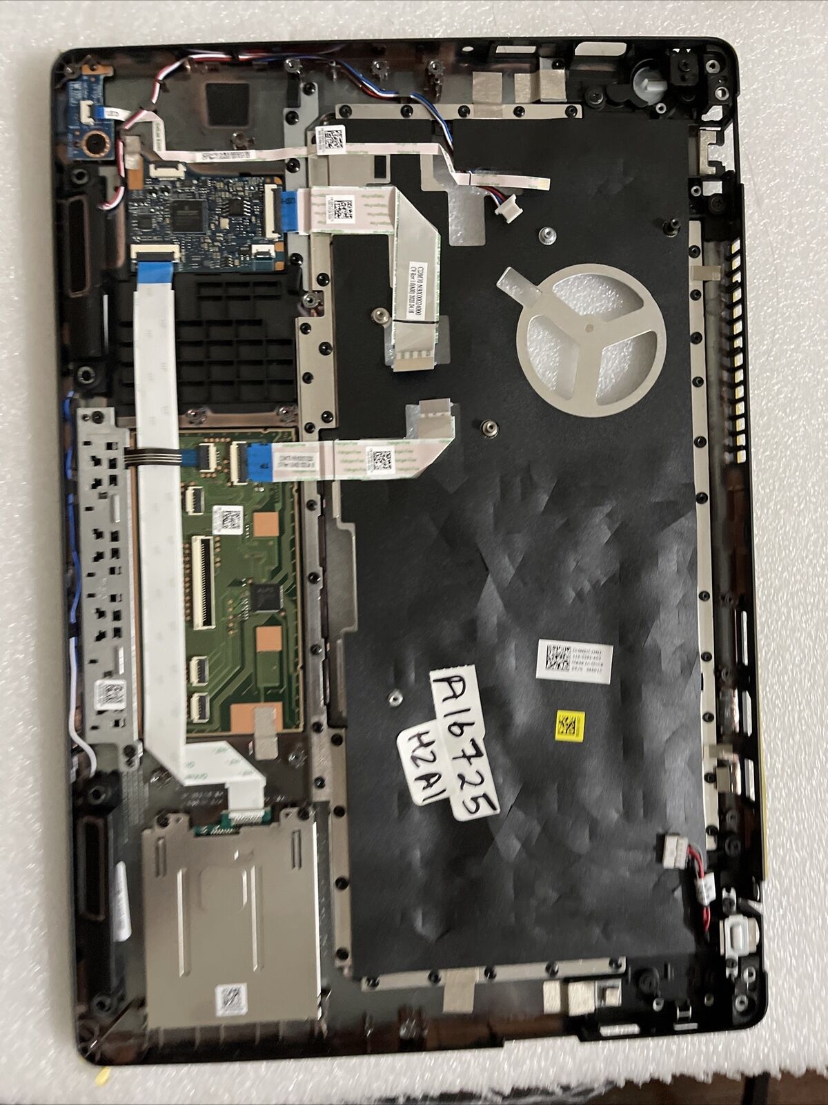 GENUINE DELL Latitude 5480 Palmrest Touchpad Dual Point 66D1C MkX2H A16725 H2 A1