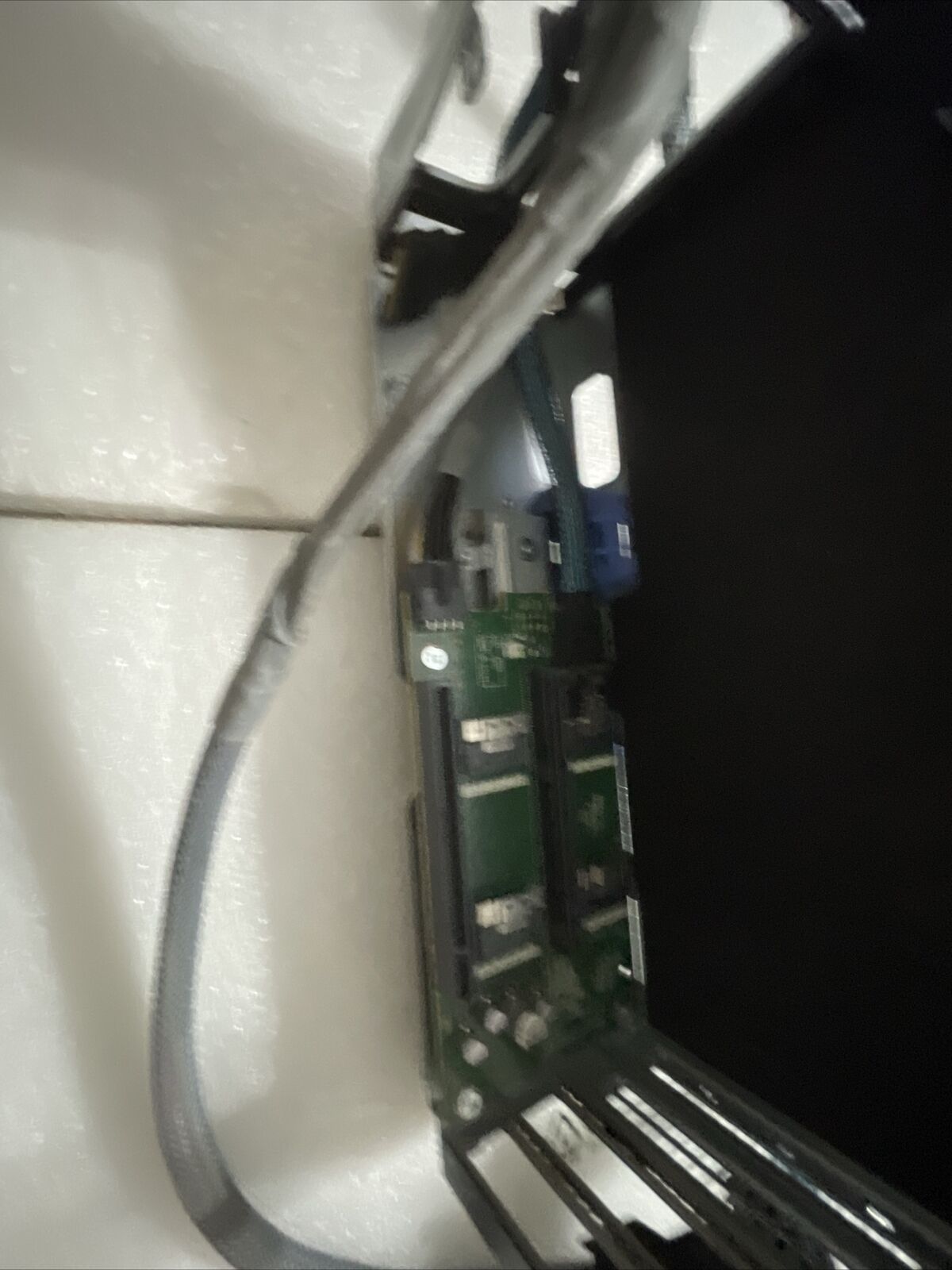 GENUINE Dell PowerEdge R750XA Front Right Riser Cage W Cables- 0FV5WM FV5WM K2
