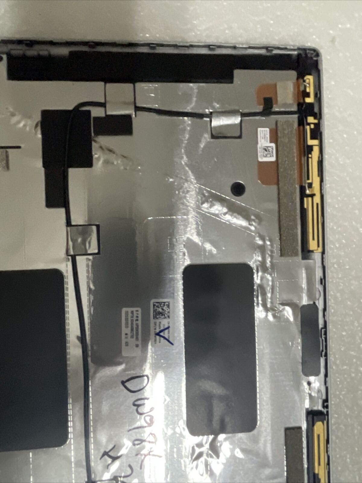 Genuine Dell Latitude 5420 E5420 Laptop LCD Back Top Cover DW98X 0DW98X H2 B7