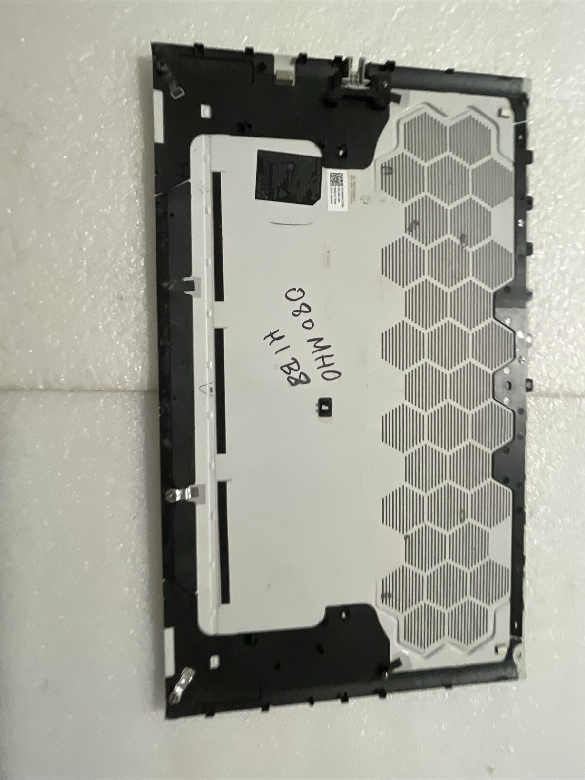 Dell Alienware M17 R3 White Bottom Base Case 80MH0 080MH0 080MH0 N1 B6