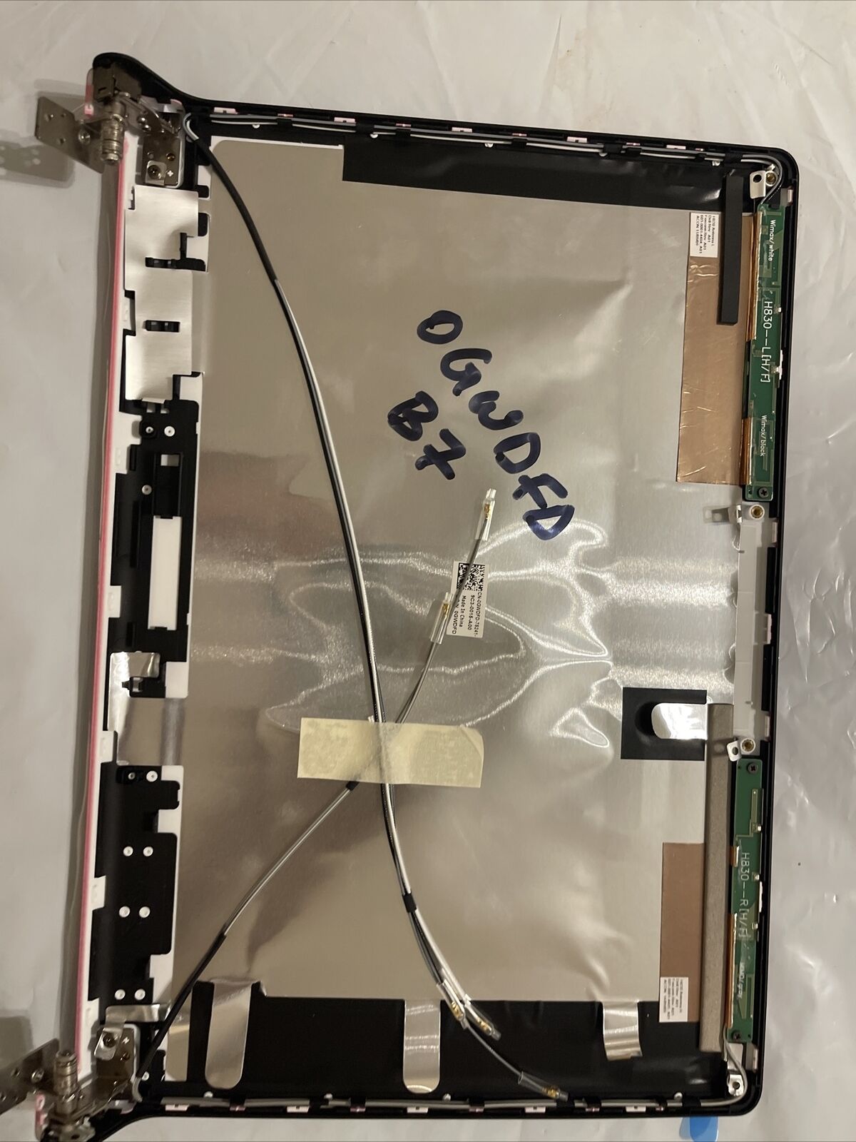 Gen DELL Studio 1457 1458 LCD Back Cover Top Lid w/Hinges 7M3DT GWDFD 0GWDFD B7