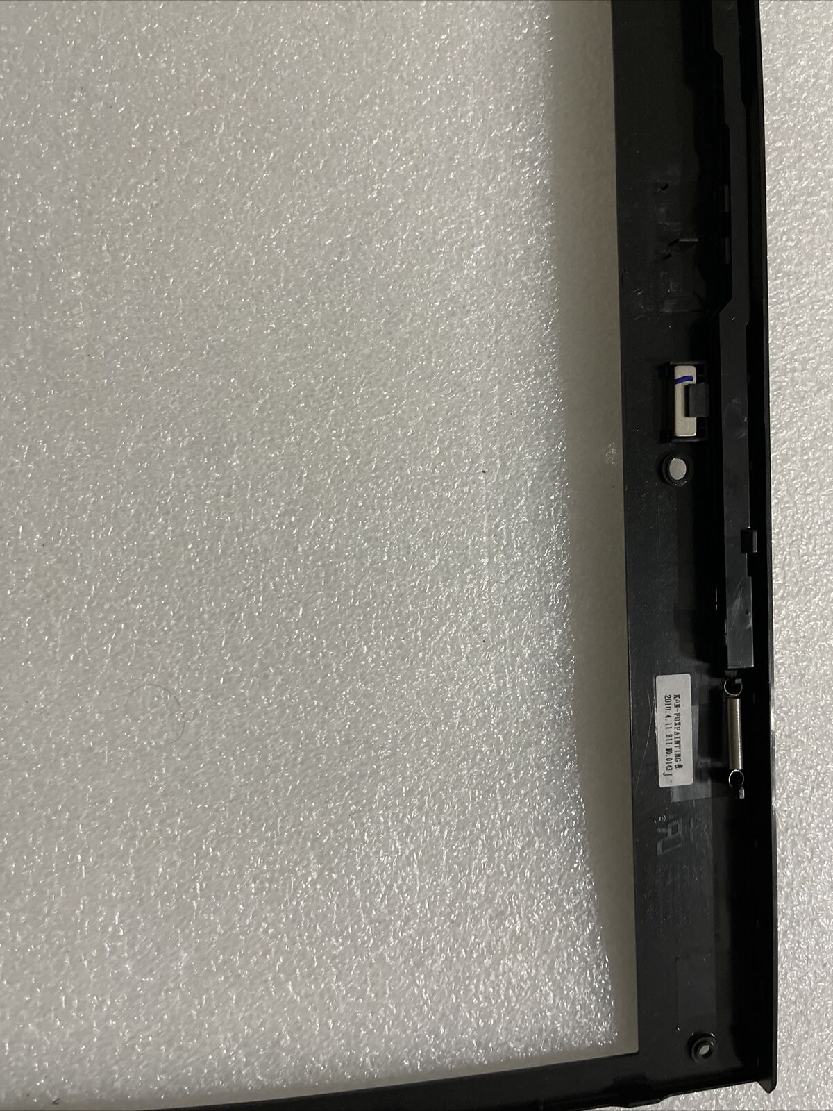 New GENUINE OEM DELL LCD DISPLAY BEZEL VOSTRO 1720 PP36X Y193C H1 N4
