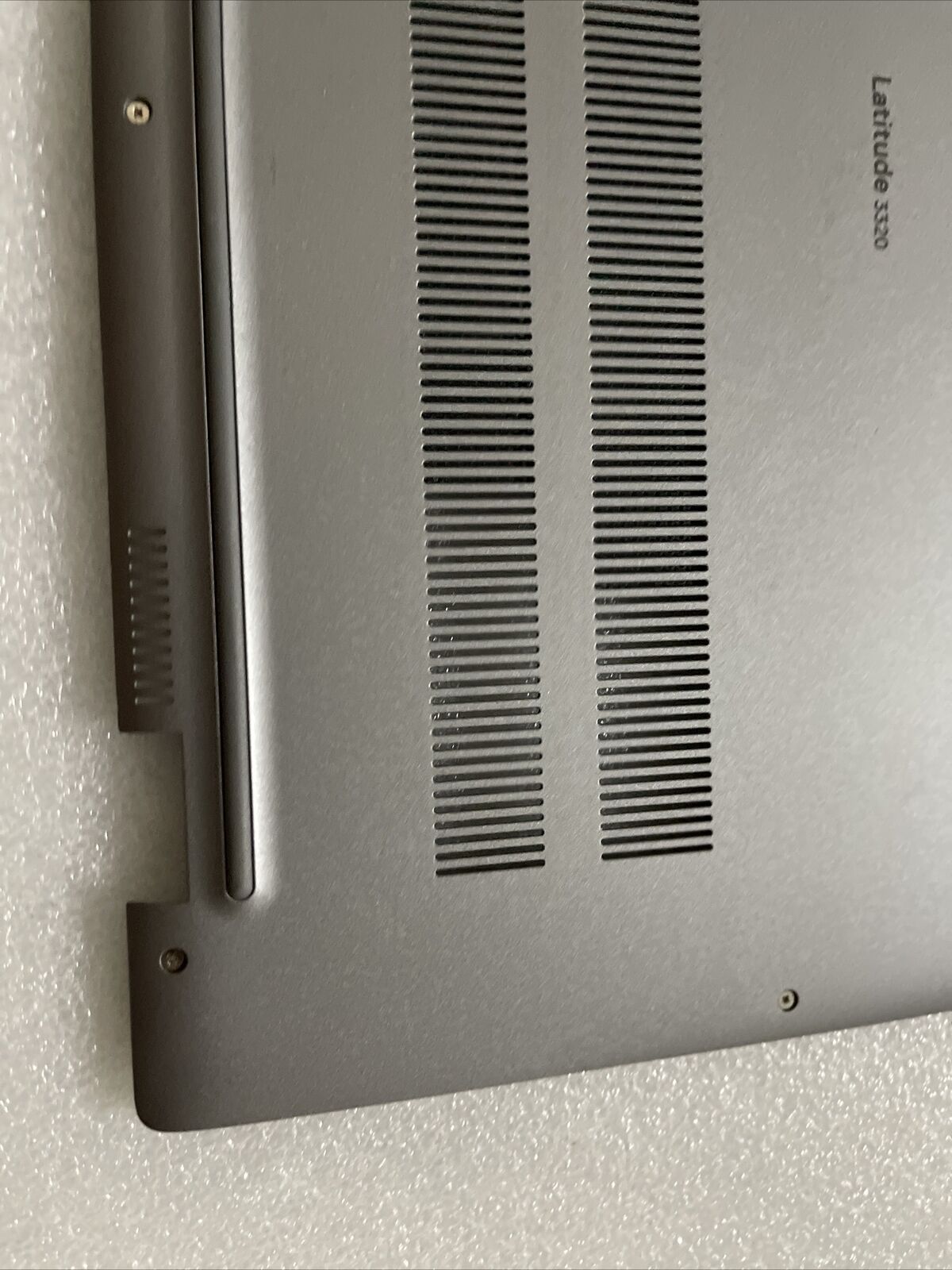 Genuine Dell Latitude 3320 Laptop Bottom Base Case Cover DD95V 0DD95V H1 C1
