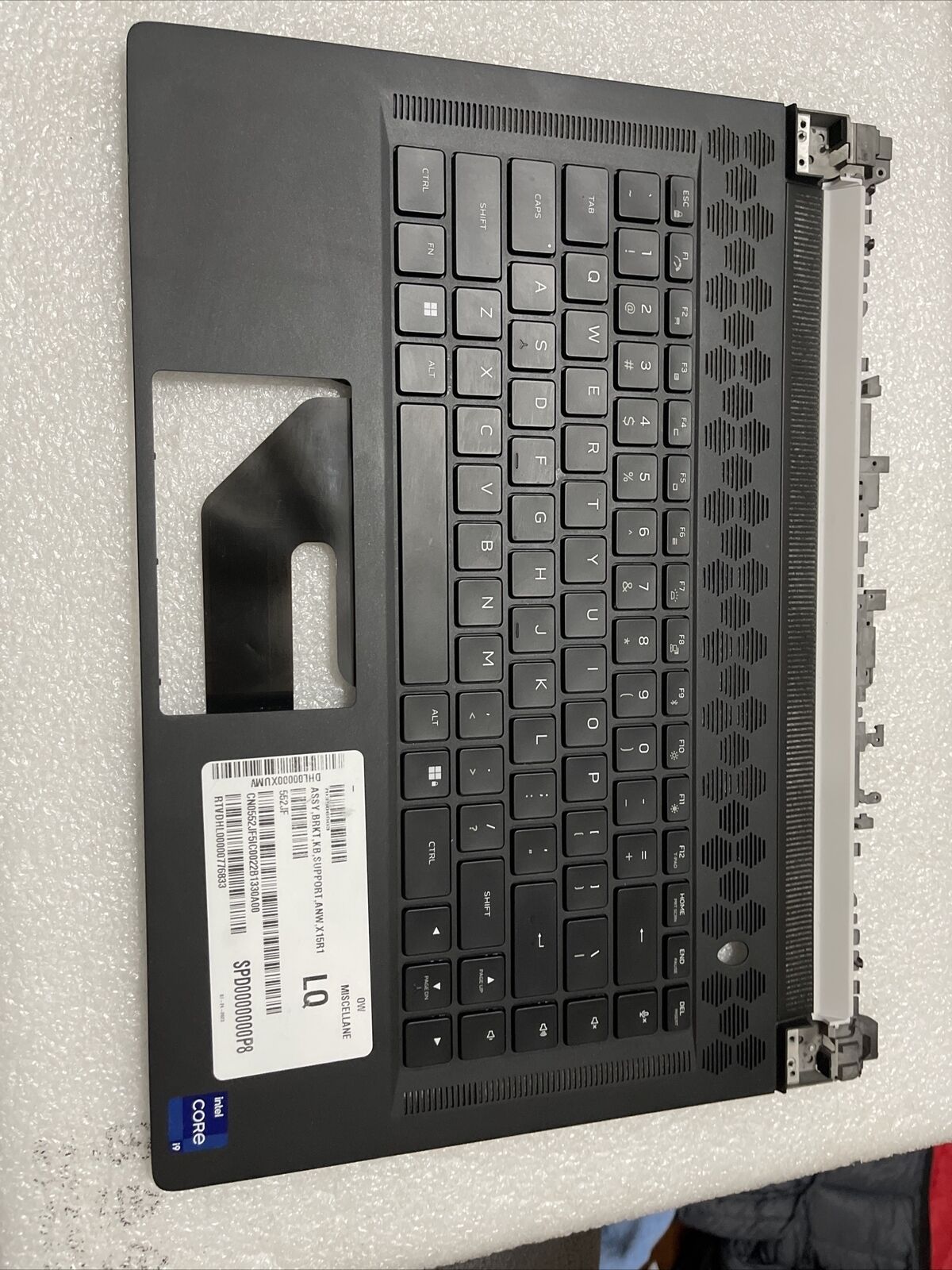 Dell Alienware X15 R1 R2 Palmrest US English Keyboard  562JF 386PV 5VHRX H1 D5