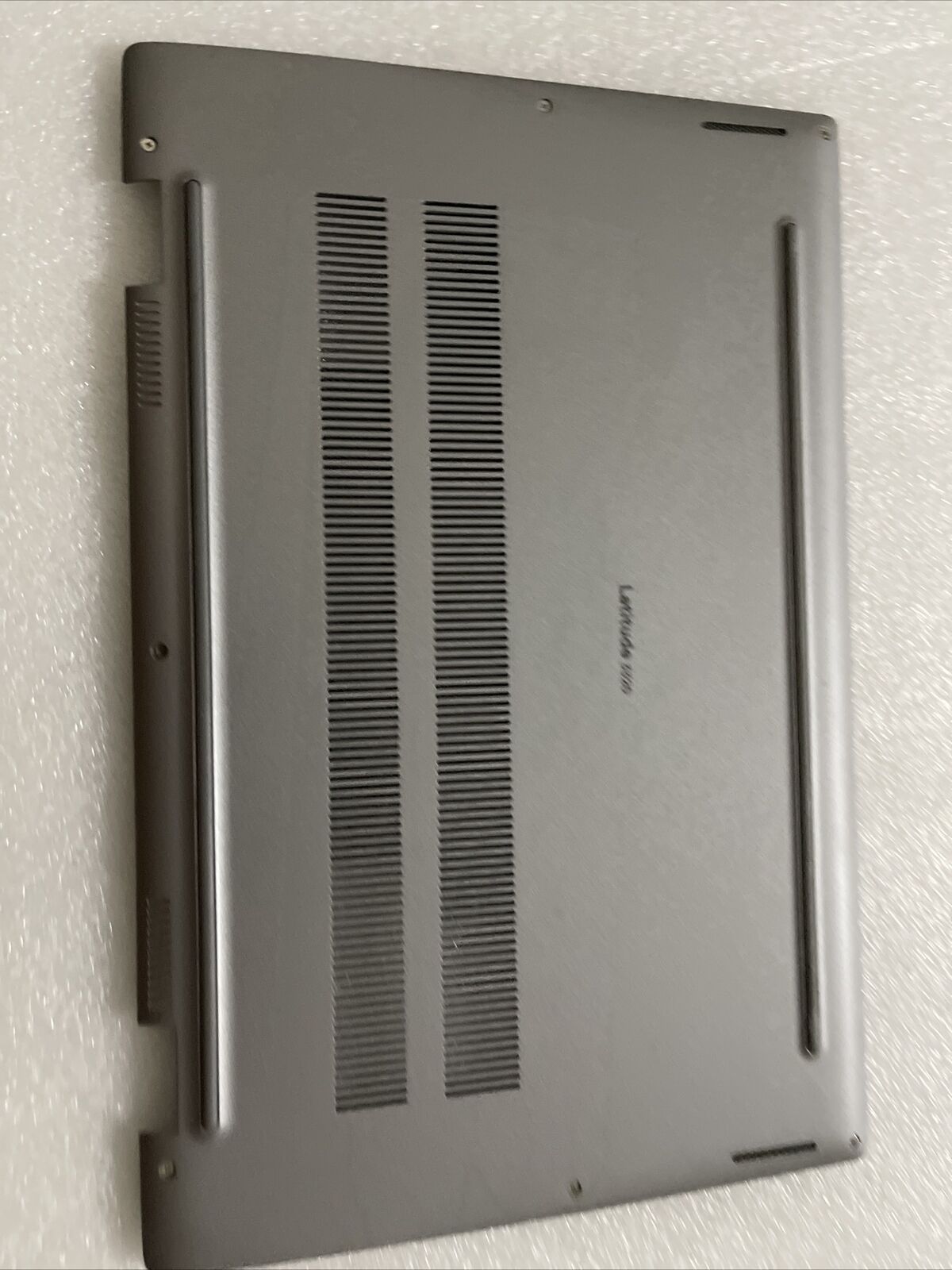 Genuine Dell Latitude 3320 Laptop Bottom Base Case Cover DD95V 0DD95V H1 C1