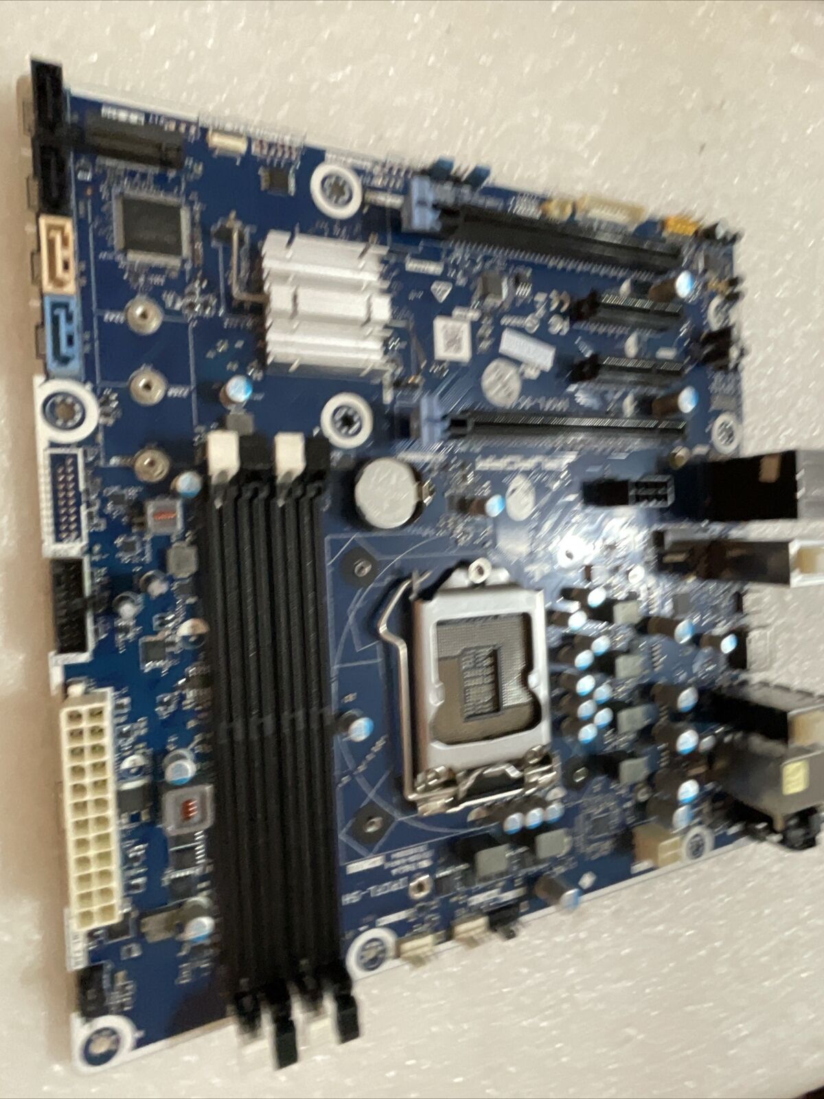 Dell Alienware Aurora R9 IPCFL Desktop Motherboard Z370 LGA 1151 0T76PD T76PD