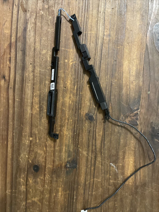 Genuine Dell Vostro 15 7590 Left and Right Speakers Set 7WW40 07WW40