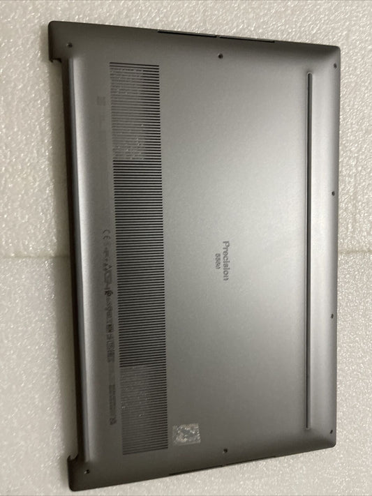 GENUINE DELL PRECISION 5560 BOTTOM COVER WITH AUDIO PORT Silver 9RFWJ 9RFWJ K2C4