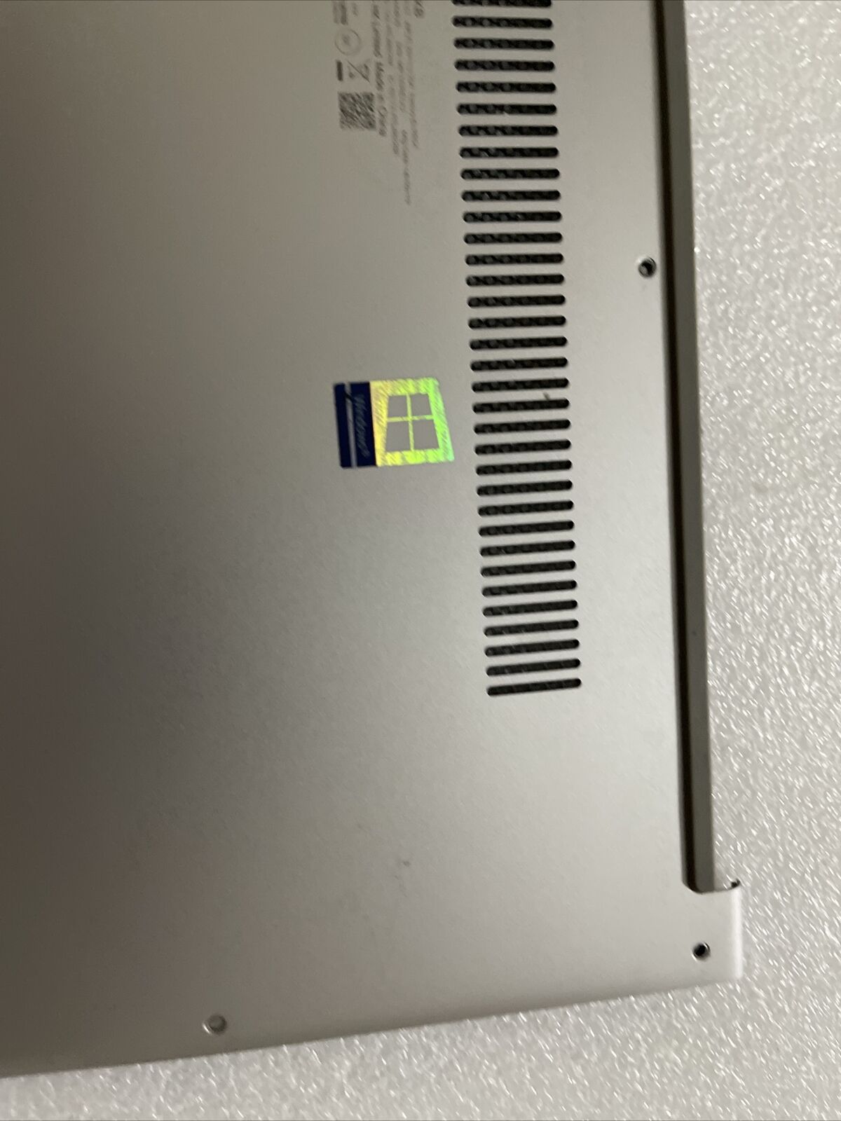 Genuine Lenovo Yoga 13.3" 730-13IKB 81CT Bottom Case Base Cover AM279000E20 H1N1