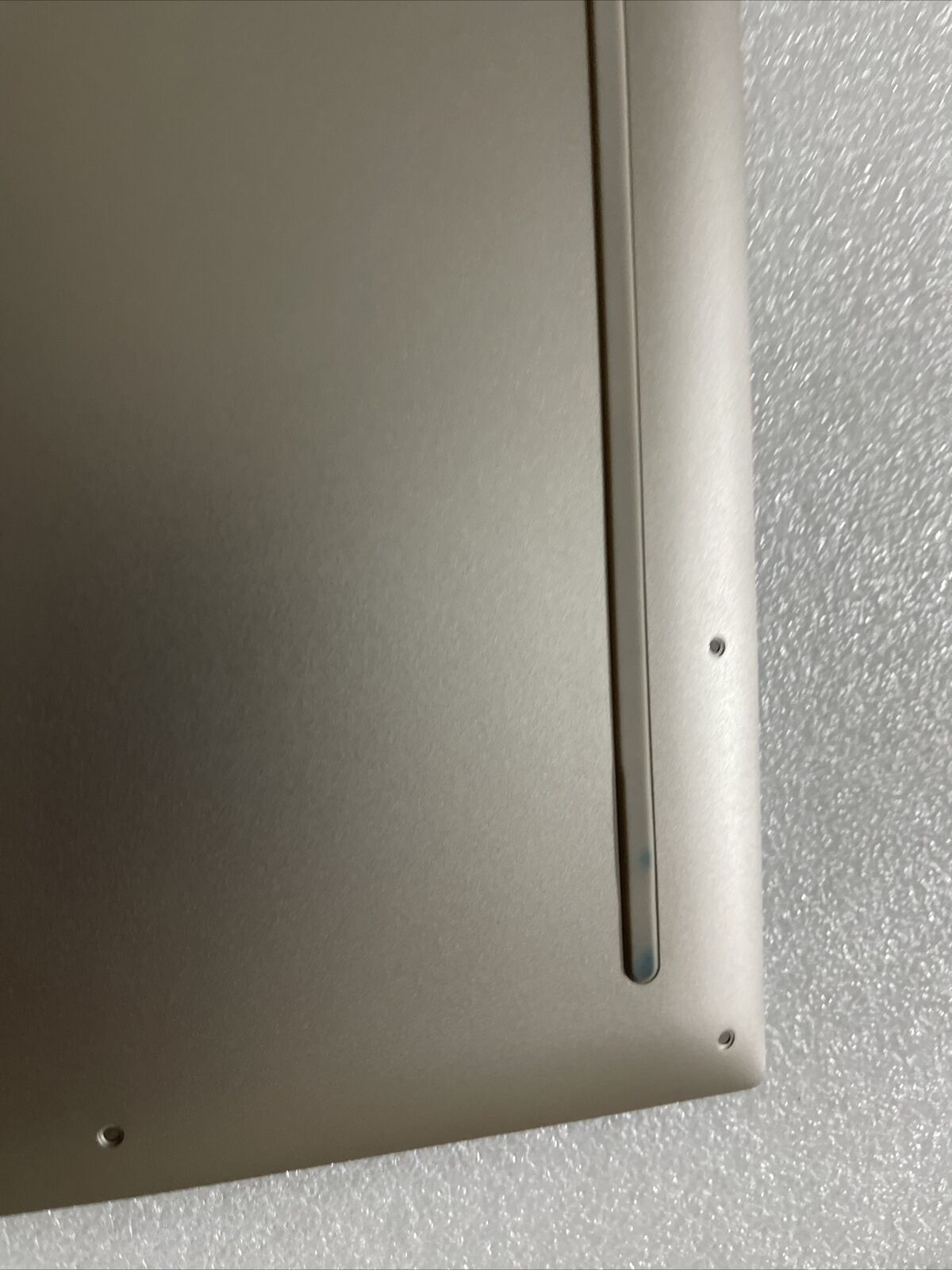 Lenovo Yoga C740-14IML Bottom Base Cover Mica AM1FG000210 H1 N1 Broken tabs Read