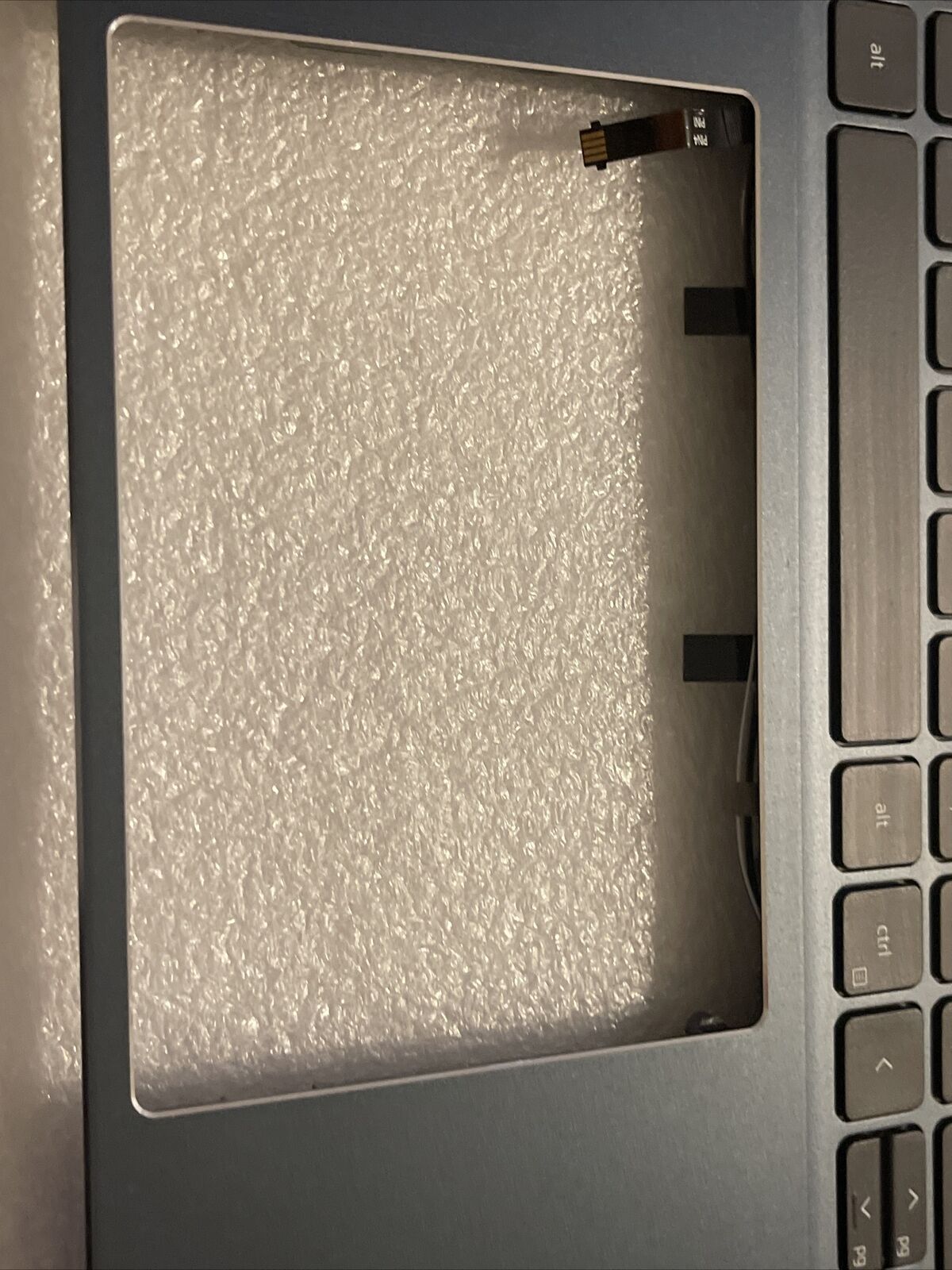 Dell Inspiron 16 Plus 7610 Laptop Palmrest US/EN Keyboard 0YRKJM H3P4 Dented