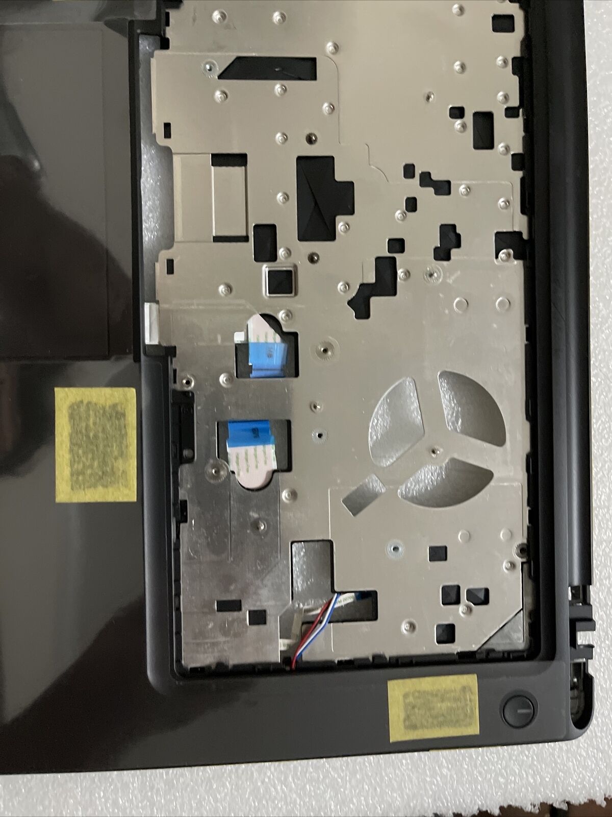 GENUINE DELL Latitude 5480 Palmrest Touchpad Dual Point 66D1C MkX2H A16725 H2 A1