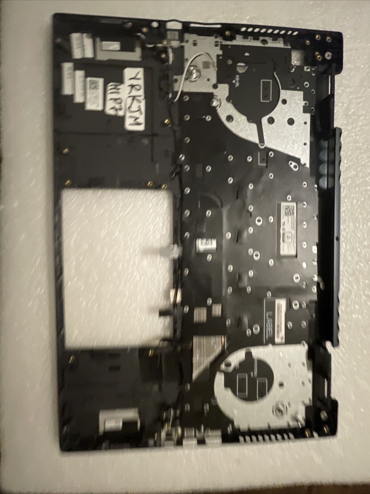 Dell Inspiron 16 Plus 7610 Laptop Palmrest US/EN Keyboard 0YRKJM  H1 P7 Dented
