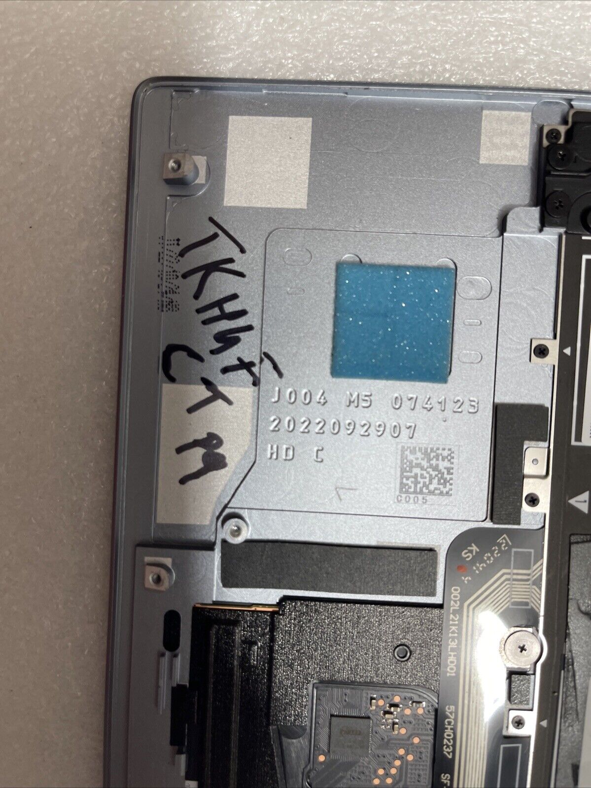 Dell XPS 9315 Laptop Palmrest Touchpad US Keyboard  Sky Blue TKH4F 0TKH4F CT P9