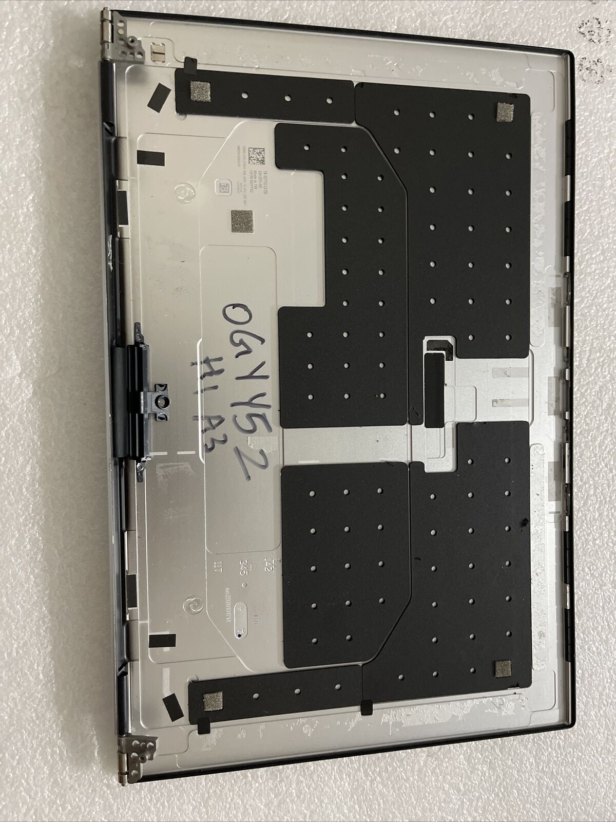 Dell OEM XPS 15 9500 FHD LCD Back Cover Panel w/ Hinges No-TS GYY52 0GYY52 H1 A3