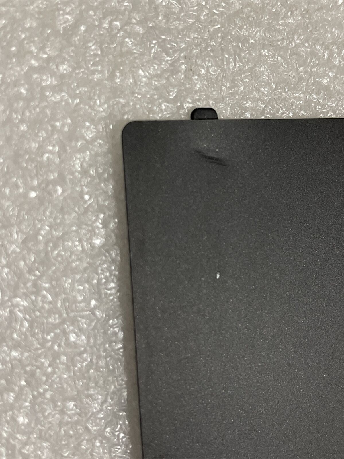 Dell Alienware AWM18A145 Touchpad T7RFM F046X NCTC8 F046X Black H1T3 Dented Read