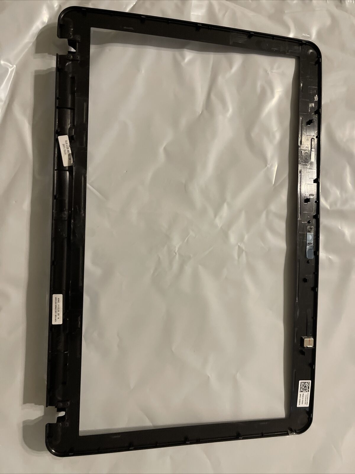 New Dell Inspiron M5030 N5030 LCD Display Screen Bezel V6WY4  0V6WY4 H1 N1