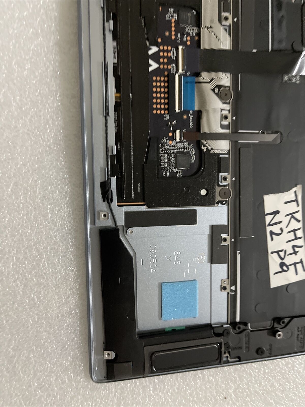 Dell XPS 9315 Laptop Palmrest Touchpad US Keyboard Speakers Sky Blue TKH4F N2P9