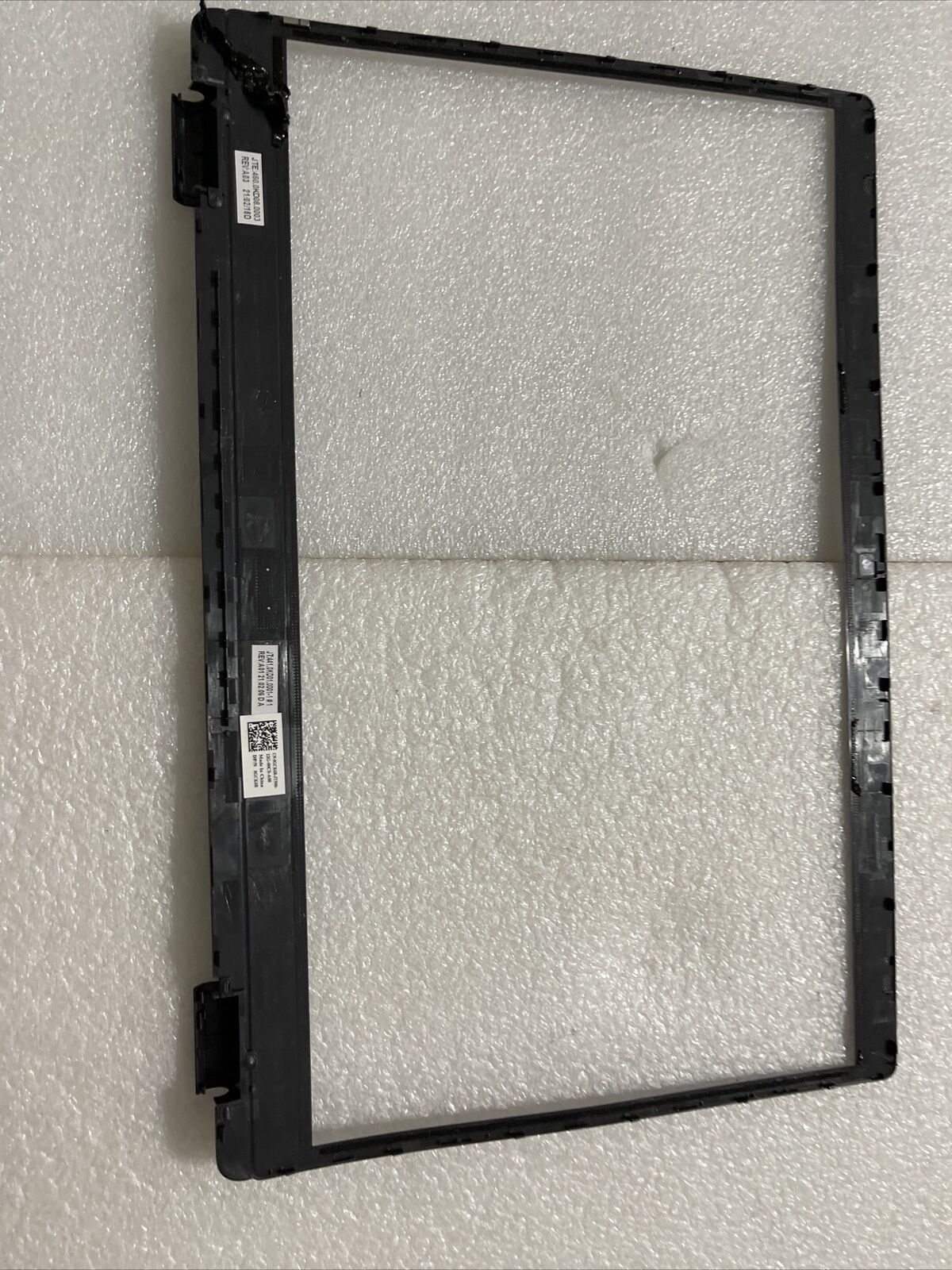 Dell Latitude 3510 P101F LCD Bezel Cover GCK6R 0GCK6R 460.0KD08.0003 N2